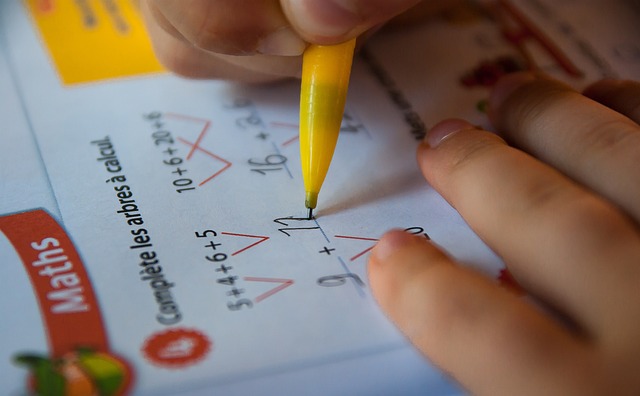 小学五年级数学脱式计算，五年级脱式计算是什么？